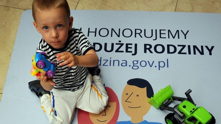 Karta Dużej Rodziny jest honorowana przez coraz więcej firm