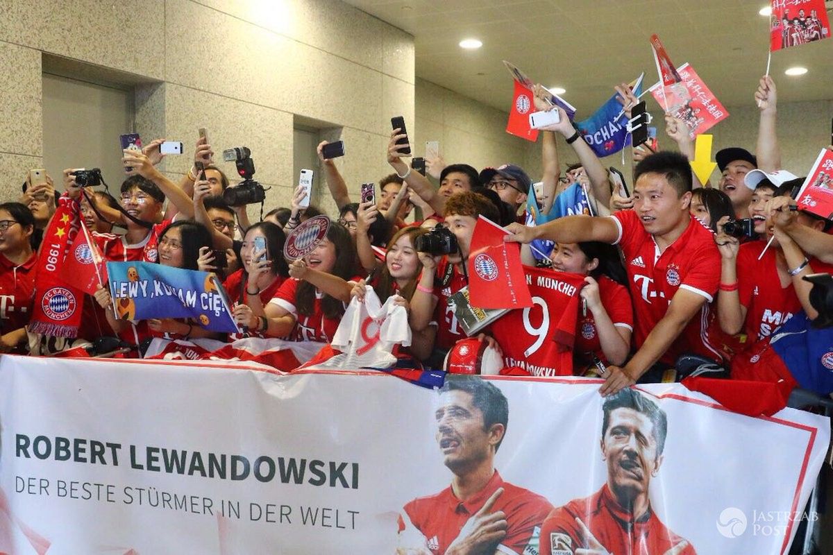 Robert Lewandowski z Bayernem w Chinach