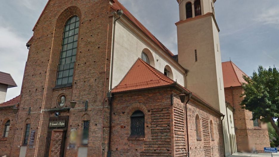 Ksiądz w Mosinie został zaatakowany przez agresorów