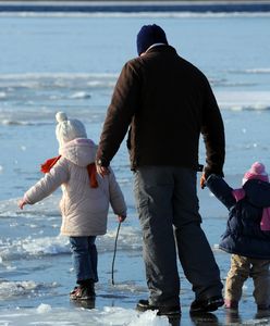 Ważne zmiany dla rodzin od nowego roku. Zasiłki, dopłaty, alimenty i szczepienia