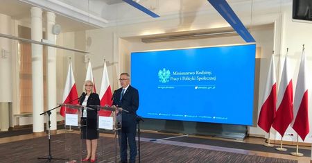 Bezrobocie spadło we wszystkich województwach. Nowa minister pracy zadowolona