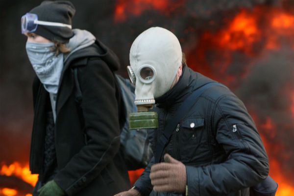 Janusz Lewandowski: sytuacja na Ukrainie wymyka się spod kontroli