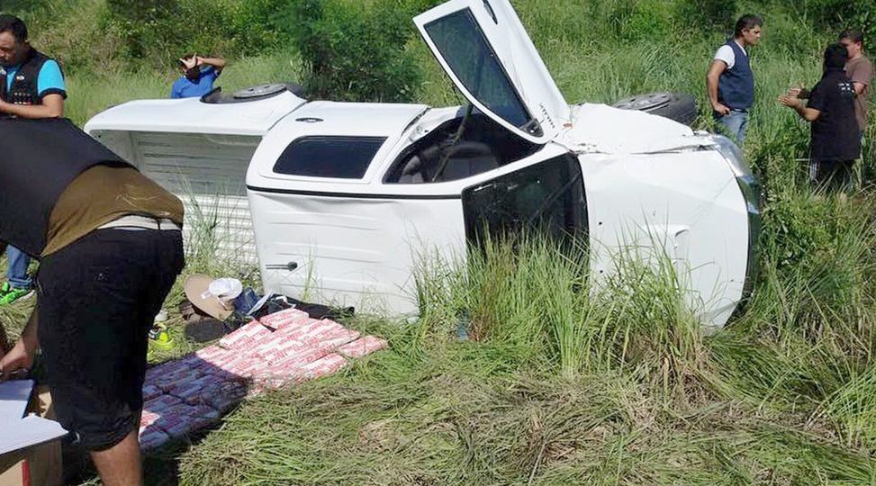 Pospieszyli z pomocą ofiarom wypadku. Znaleźli 50 kilogramów kokainy