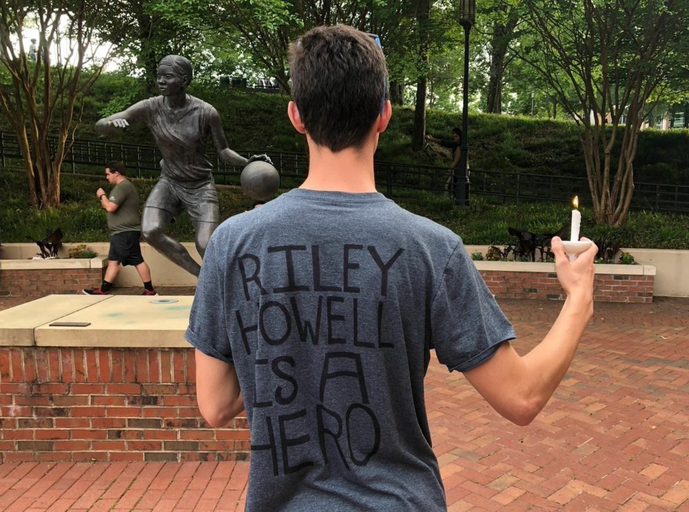 "Riley Howell jest bohaterem" 