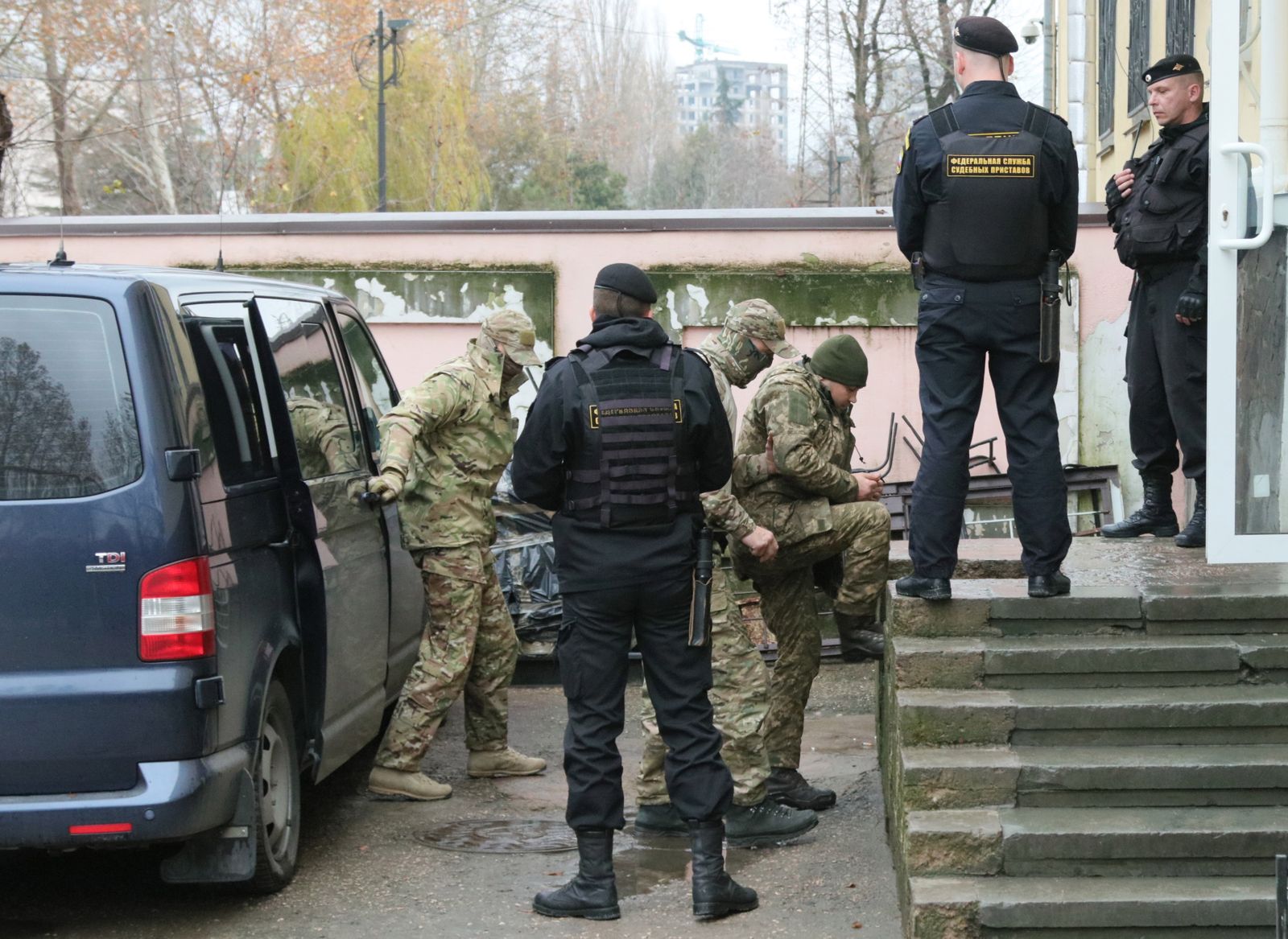 Wszyscy marynarze spędzą w areszcie dwa miesiące 
