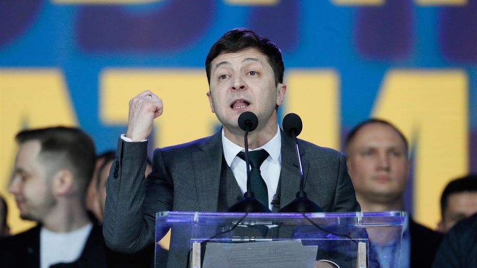 Rywalem Zełenskiego będzie urzędujący prezydent Petro Poroszenko.