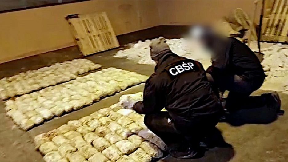 Sukces CBŚP i KAS. Zatrzymano przemyt 275 kilogramów heroiny.