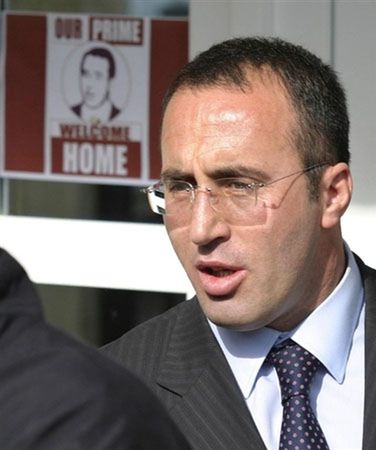 Były premier Kosowa stanął przed trybunałem w Hadze