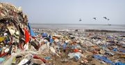 Egzotyczne plaże toną w śmieciach. Plastik jest coraz poważniejszym problemem