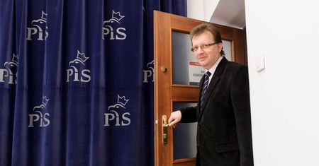 Poseł PiS potrącił 3 chłopców. Relacja nastolatków
