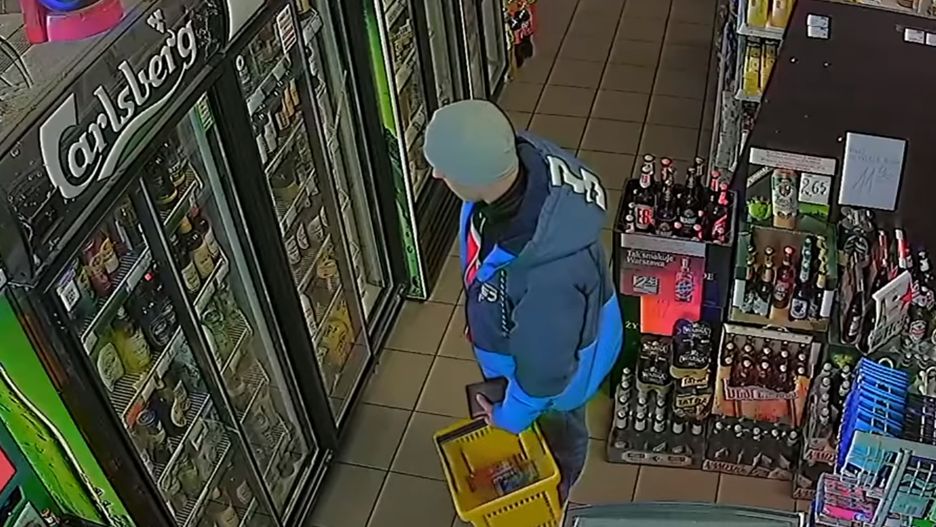 Złodziej z mazowieckich miejscowości trafił do sieci. Właściciel sklepu nie szczędził mu gorzkich komentarzy