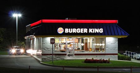 Burger King chce wstrzymania dystrybucji filmu. Twierdzą, że reklamuje sieć McDonald's