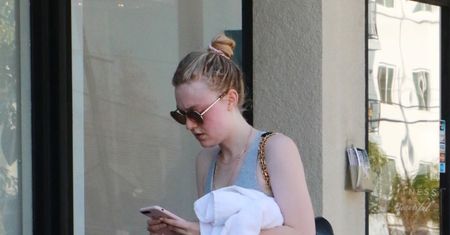 Dakota Fanning na siłowni. Wygląda jak zwyczajna dziewczyna
