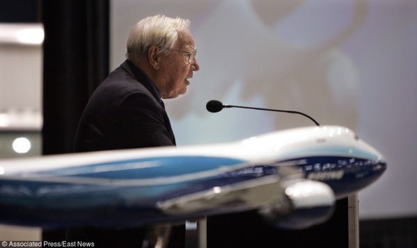 Zmarł twórca Boeinga 747. Miał 95 lat