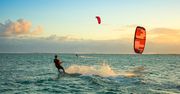 Poznaj smak kitesurfingu. 5 najlepszych miejsc na świecie