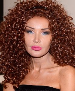 Ewa Minge wyjechała na wieś. Projektantka zachwyca w kostiumie kąpielowym