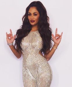 Nicole Scherzinger w błyszczącym kombinezonie. Ryzykownie!