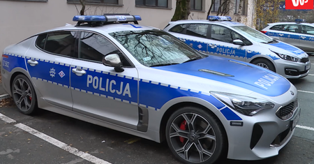 Policyjna grupa "SPEED". Jeździliśmy jej superszybkim radiowozem