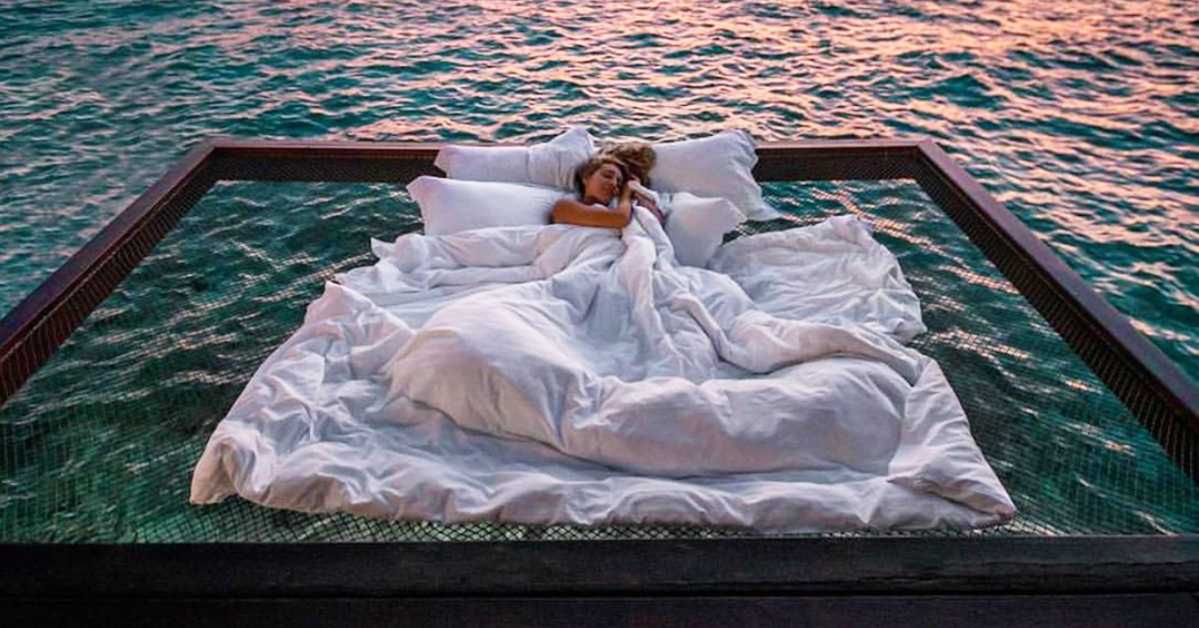 A Hotel Offering Net Beds Right over the Ocean!