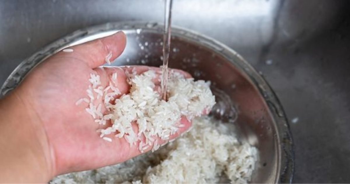 Sposób przygotowania ryżu opisany na opakowaniach - nie jest kompletny. Brakuje  1 składnika!