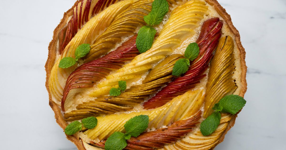 Krucha tarta z jabłkami