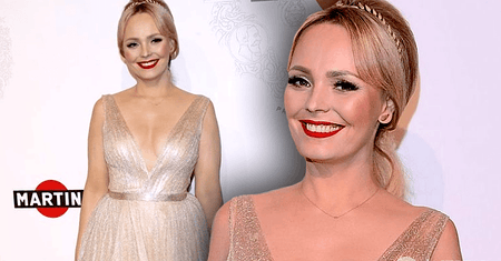Agnieszka Jastrzębska w sukni z głębokim dekoltem na premierze Martini Asti Vintage