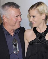 Matuszak zamieszkał z młodą kochanką!