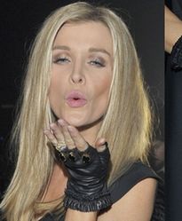 Seksowna Krupa cała na czarno!