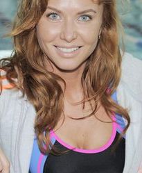 Najpiękniejsza polska aktorka wśród pływaków!