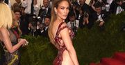Jennifer Lopez odsłoniła wdzięki na wielkiej gali