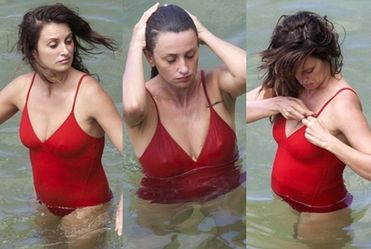 Penelope Cruz w kostiumie kąpielowym!