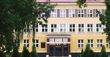 Dęblin. Kontrowersyjna ankieta w podstawówce. "Totalna inwigilacja"