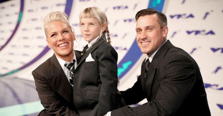Carey Hart chwali się umiejętnościami córki. Filmik wzbudził kontrowersje