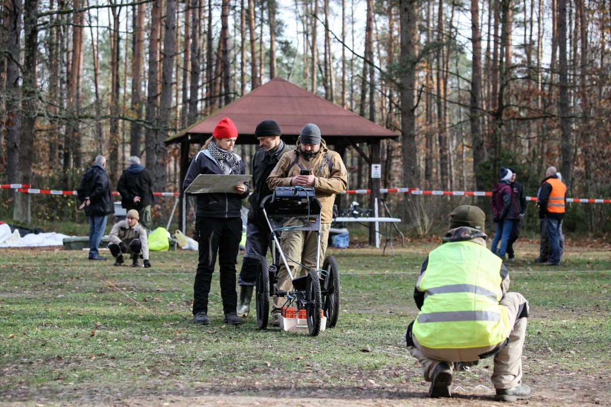 Treblinka. Odkrycie IPN przy niemieckim obozie. Parking w miejscu mogiły