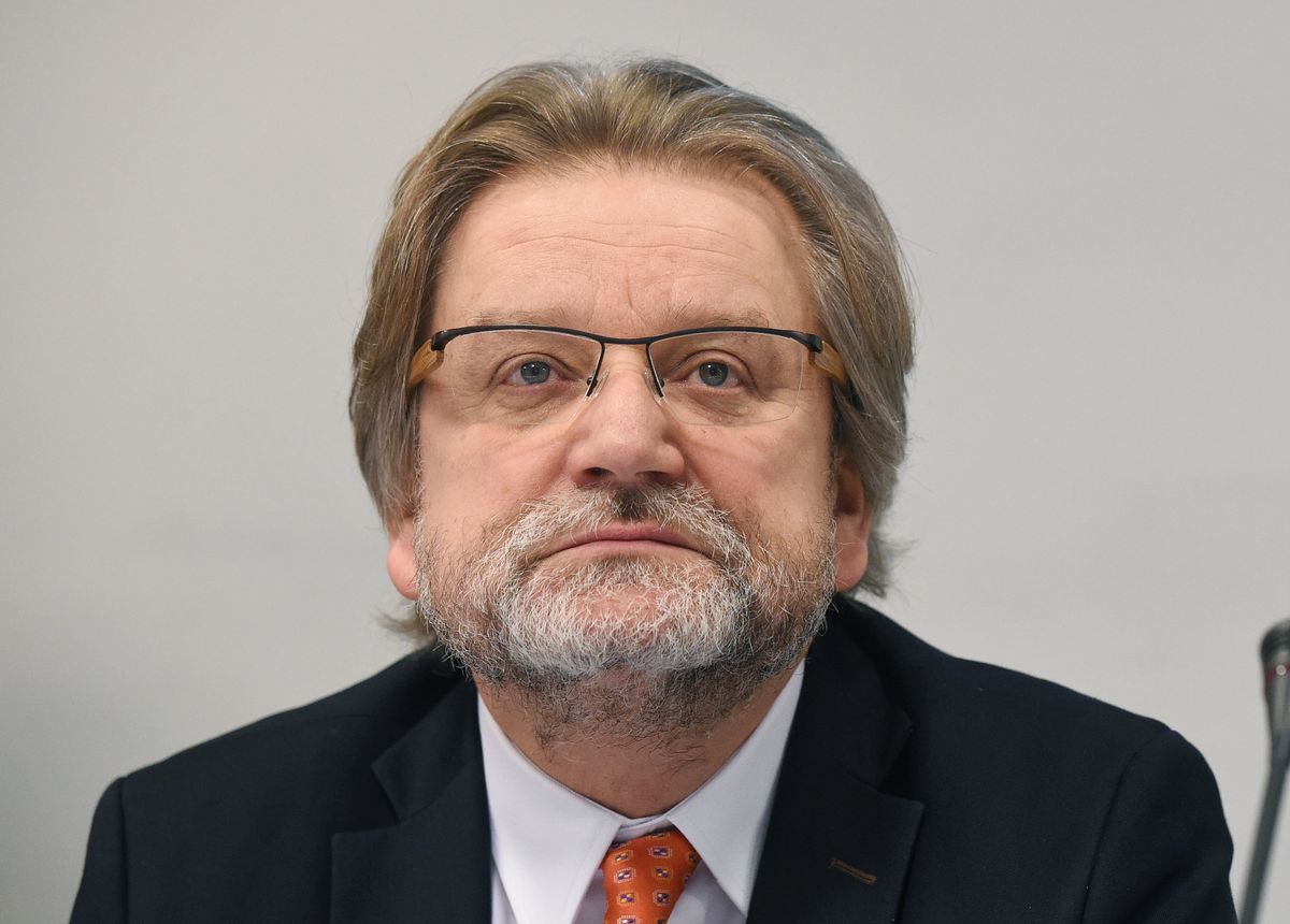 Zwolniony wiceminister Jarosław Pinkas wraca do rządu. Etat eksperta