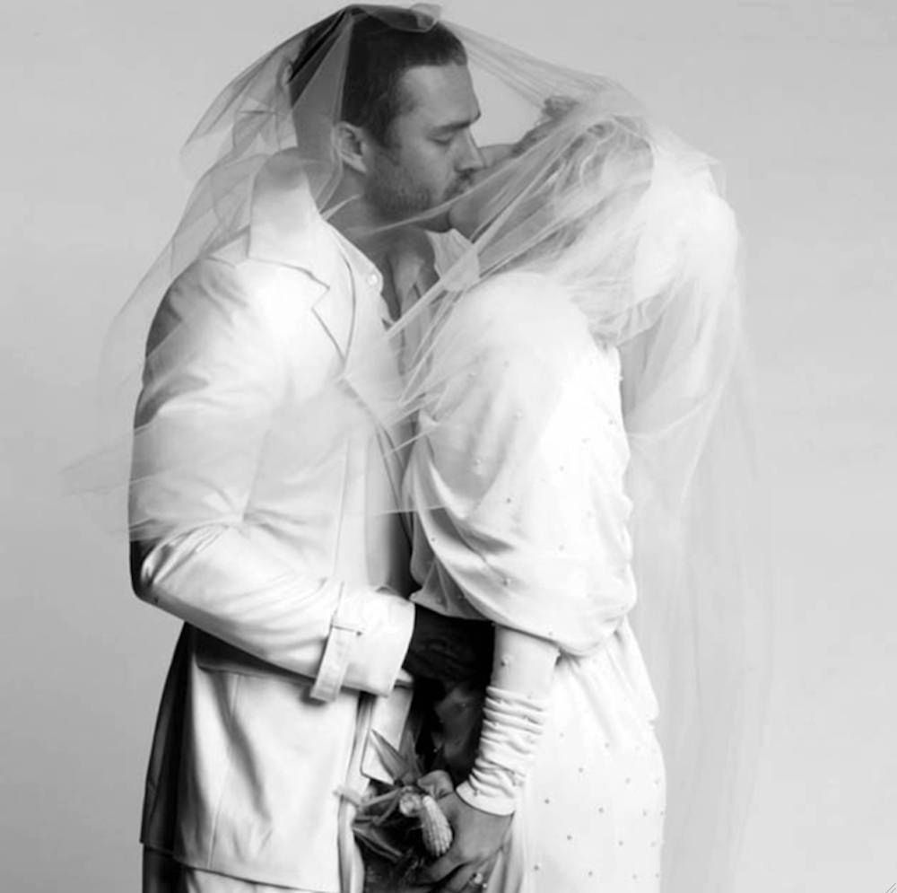 Lady Gaga i Taylor Kinney

Fotografia: ONS