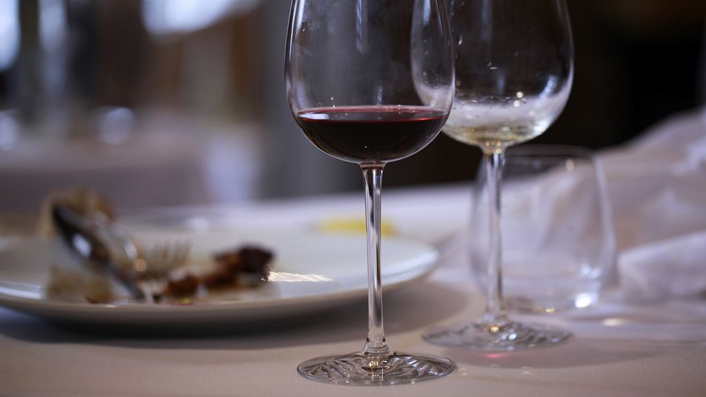 W grudniu szczególną popularnością cieszą się alkohole mocne