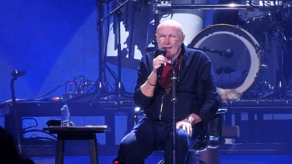 Phil Collins podczas amerykańskiej trasy, na której doszło do wypadku
