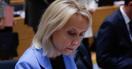 "Dwie rady dla męża minister finansów". DGP zapowiada tekst o mężu minister Czerwińskiej