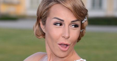 Blanka Lipińska ekscytuje się kwiatami od Barona. "To jest właśnie miłość w czasach zarazy"