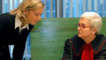 Anna Jaźwińska i prokurator Danuta Droesler