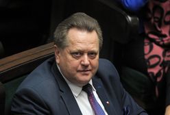 Ministrowi Zielińskiemu nie podobają się donosy?  Sam w przeszłości korzystał z anonimów