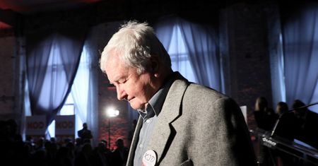 Krzysztof Łoziński rezygnuje z funkcji szefa KOD. "To trudna decyzja"