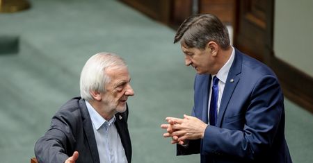 Marszałek Marek Kuchciński i afera samolotowa. Nieprzypadkowa data dymisji