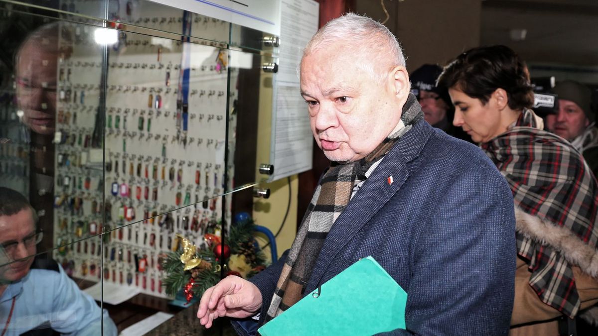 Adam Glapiński przed przesłuchaniem nie odpowiedział na żadne pytanie