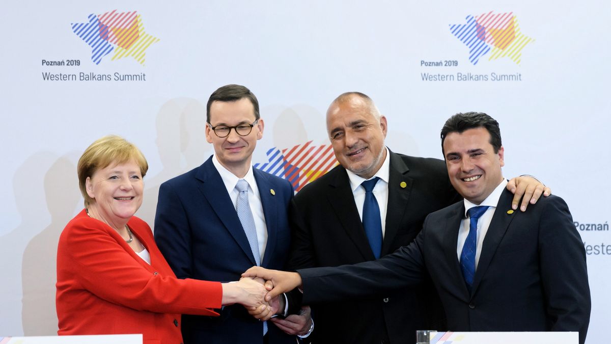 Sczyta Bałkanów Zachodnich. Na zdjęciu kanclerz Niemiec Angela Merkel (L), premier Mateusz Morawiecki (2L), premier Bułgarii Bojko Borisow (2P), premier Macedonii Północnej Zoran Zaew (P)