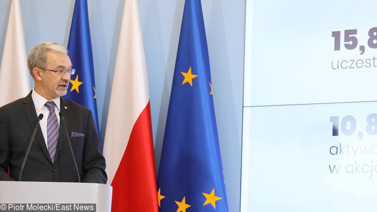 Rządowa konferencja prasowa poświęcona przeksztalceniu OFE w IKE.