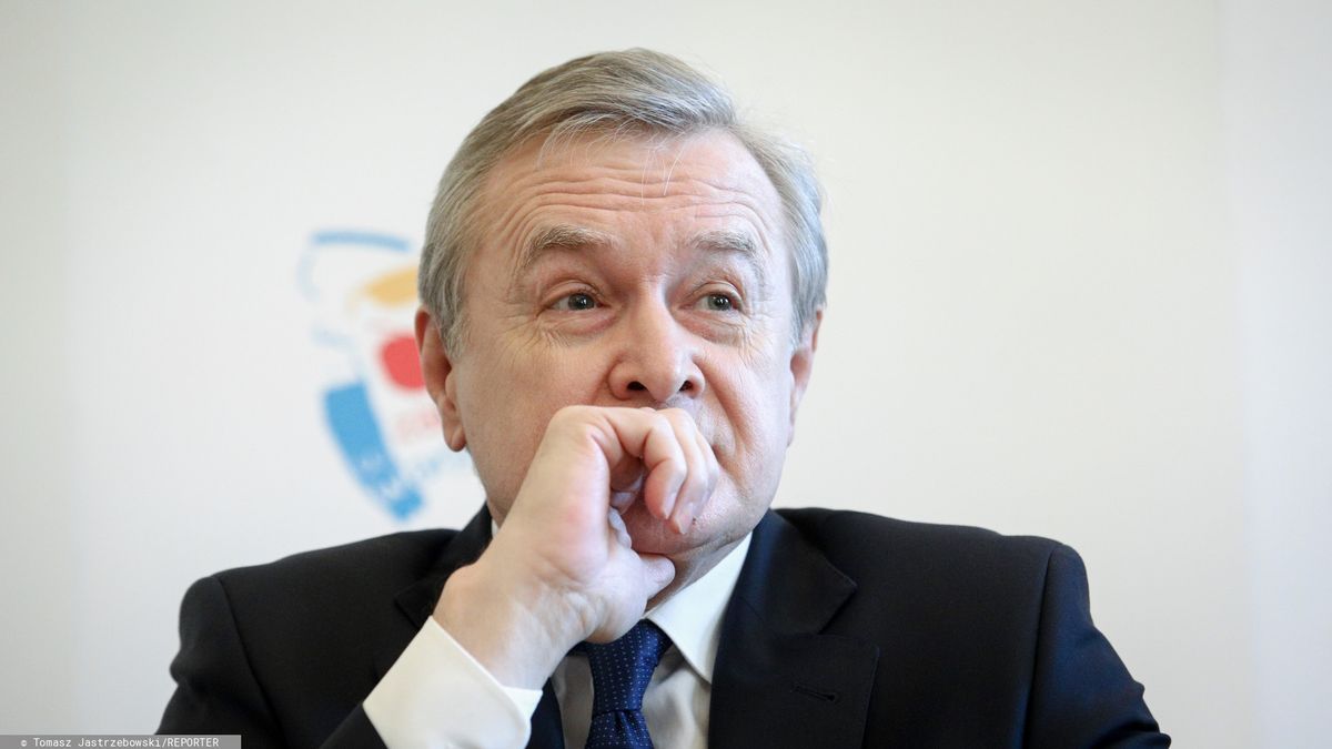 Piotr Gliński wziął na asystenta pracownika fast foodu