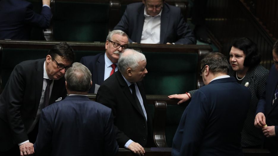 "SZ" pisze o "nacjonalistycznej polityce" PiS