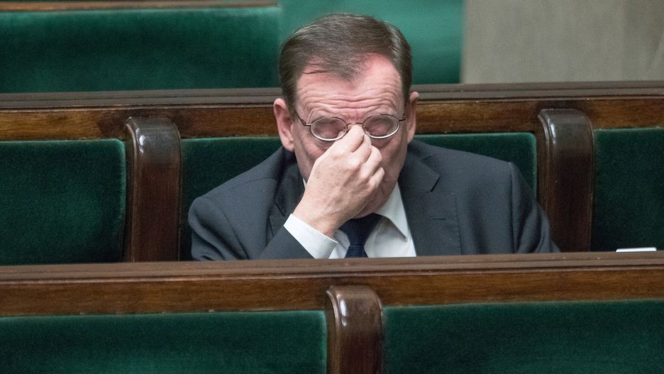 Minister koordynator służb specjalnych Mariusz Kamiński zarabia ponad 200 tys. zł rocznie i nie odłożył nawet złotówki